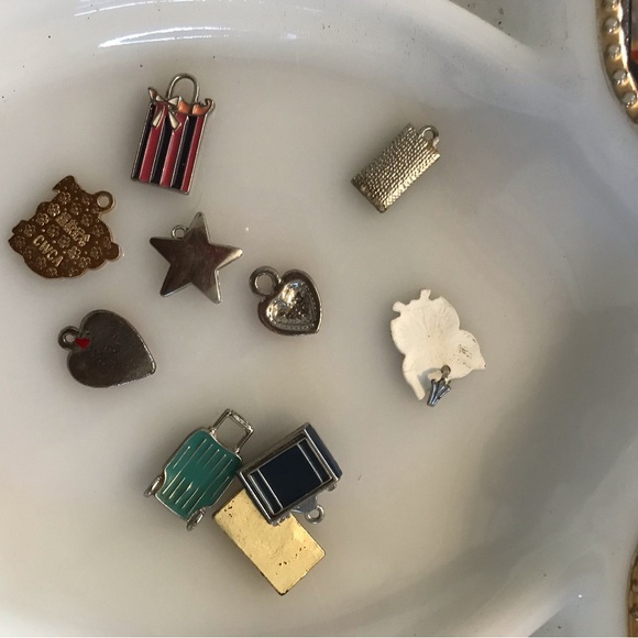 Enamel jewelry lot - Picture 2 of 2